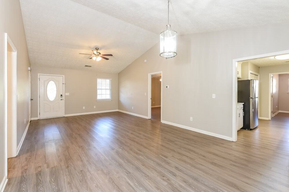 110 Hunters Keep - Photo 5 of 16