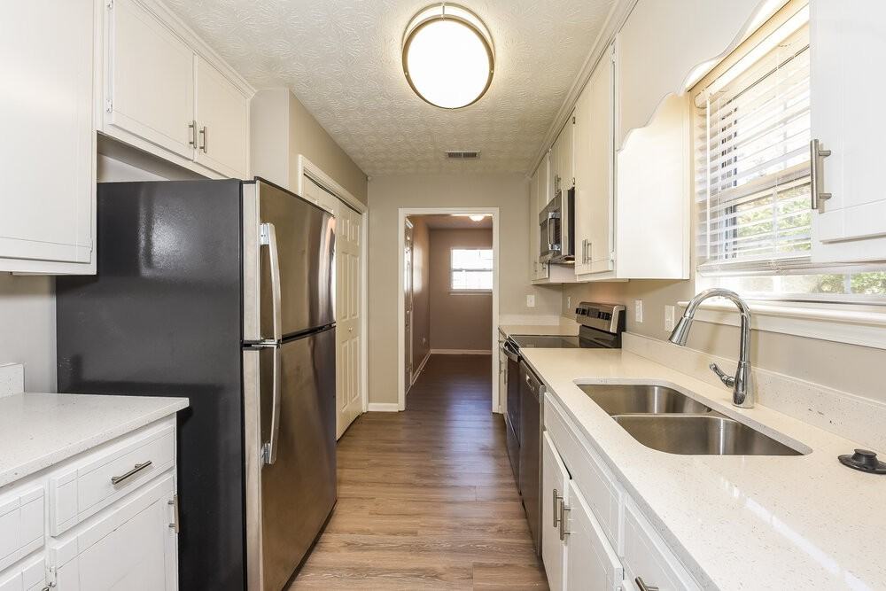 110 Hunters Keep - Photo 6 of 16