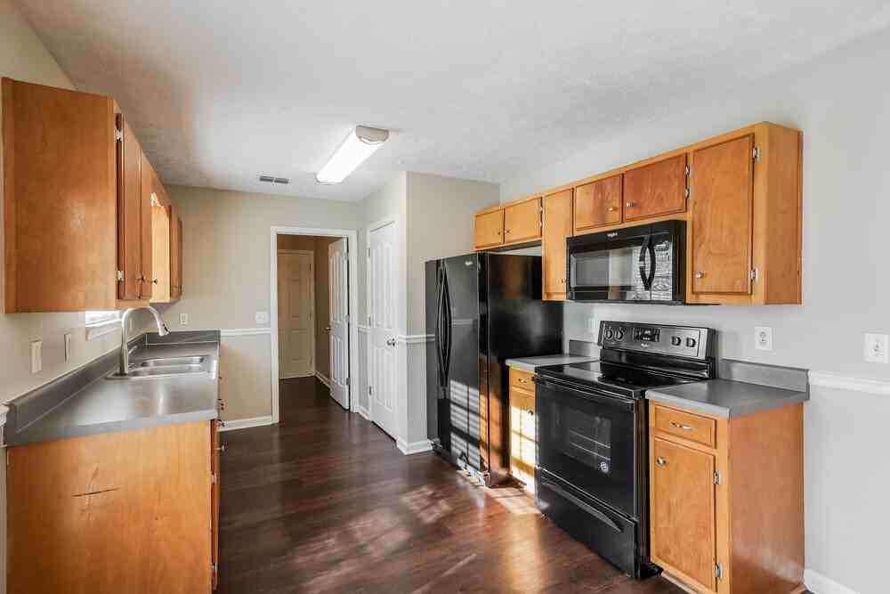 1211 Azure Way - Photo 7 of 16