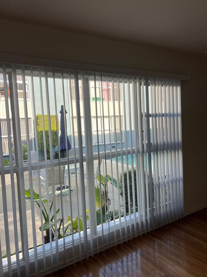 540 San Vicente Blvd - Photo 3 of 9