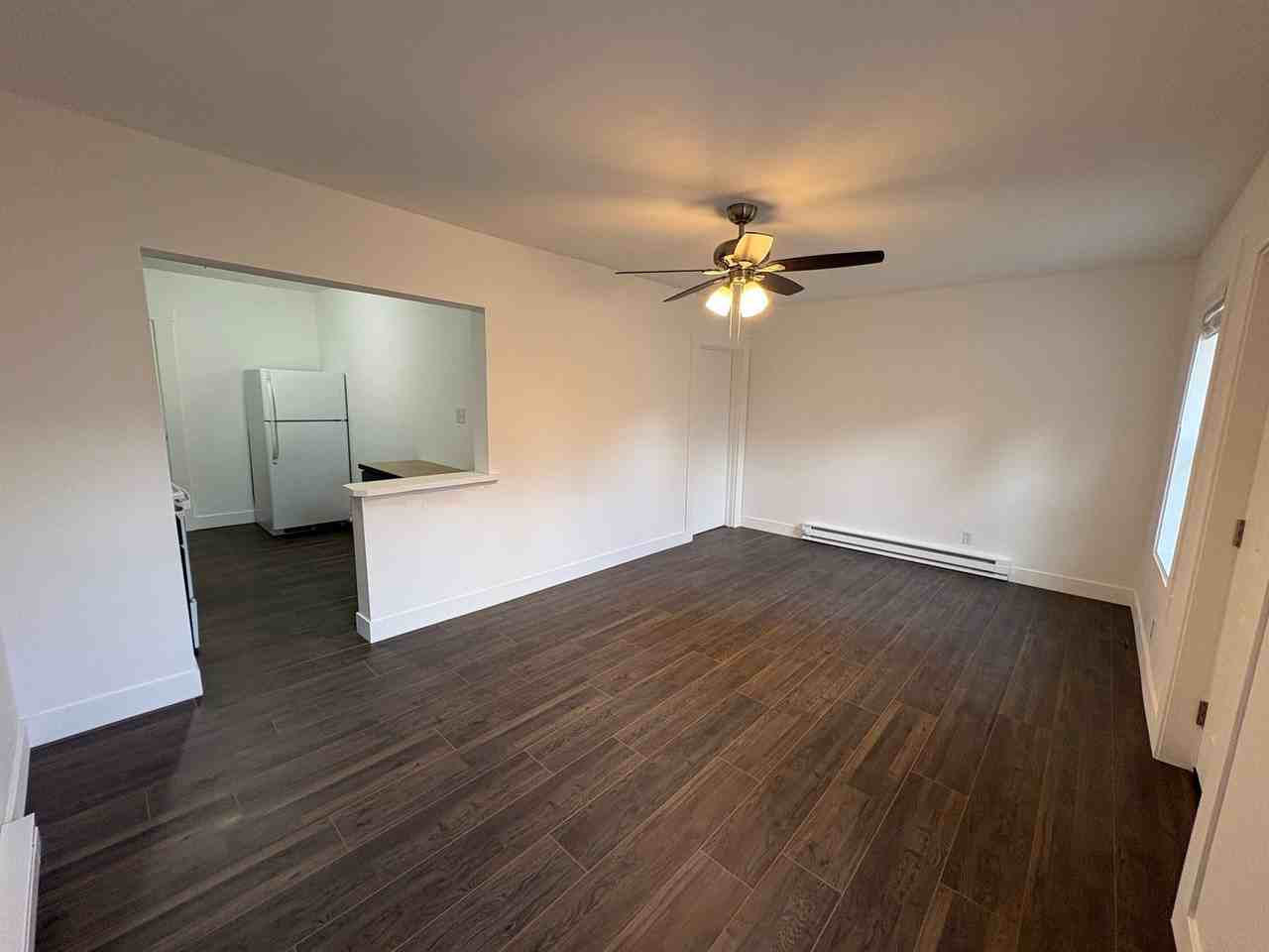 3 Sw Mckinley Ave - Photo 4 of 11