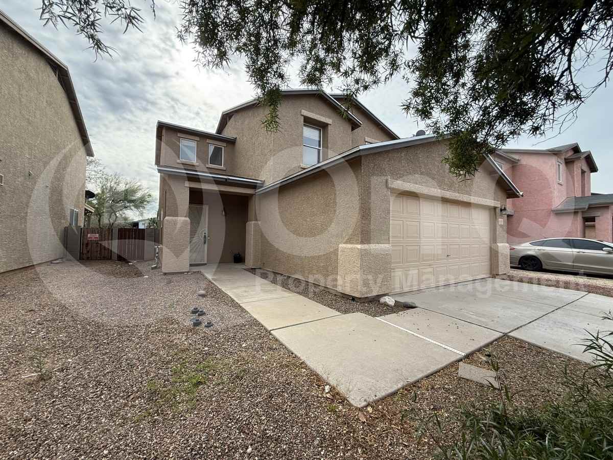 6180 E Bramble St - Photo 3 of 18