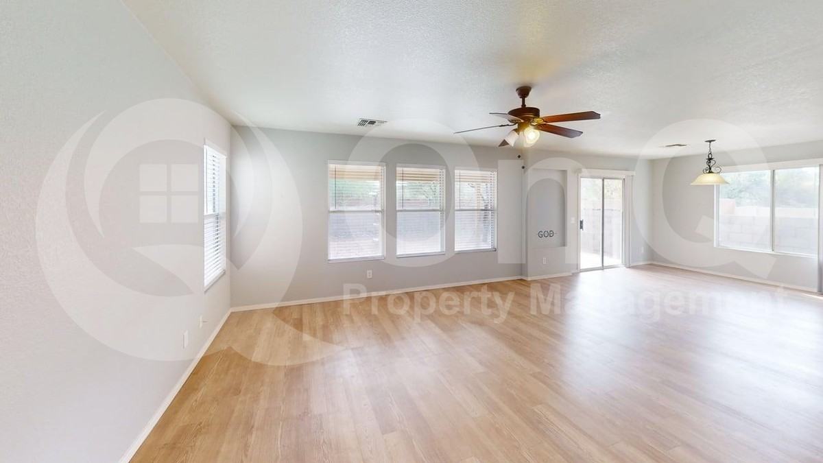 6180 E Bramble St - Photo 6 of 18