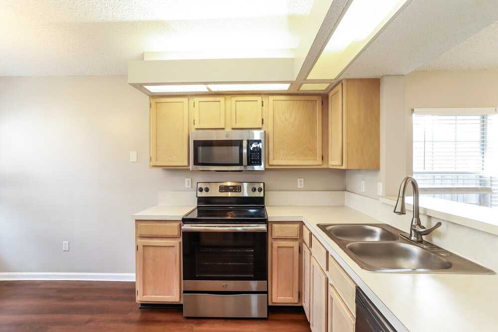 7410 Carriage Side Ct - Photo 6 of 16