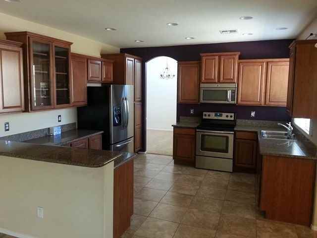 14580 W Banff Ln - Photo 6 of 16