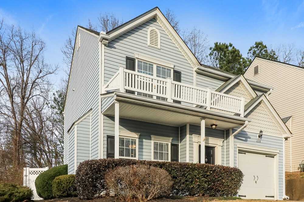 228 Woodland Way - Photo 4 of 17