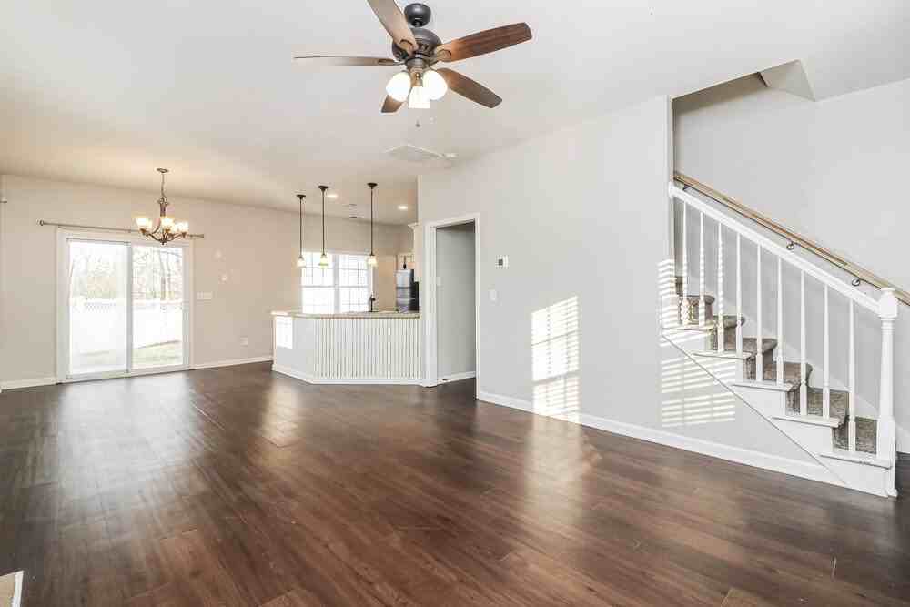 228 Woodland Way - Photo 7 of 17