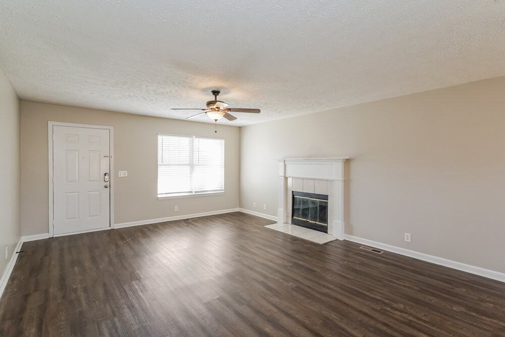 1244 Saint Andrews Dr - Photo 4 of 17