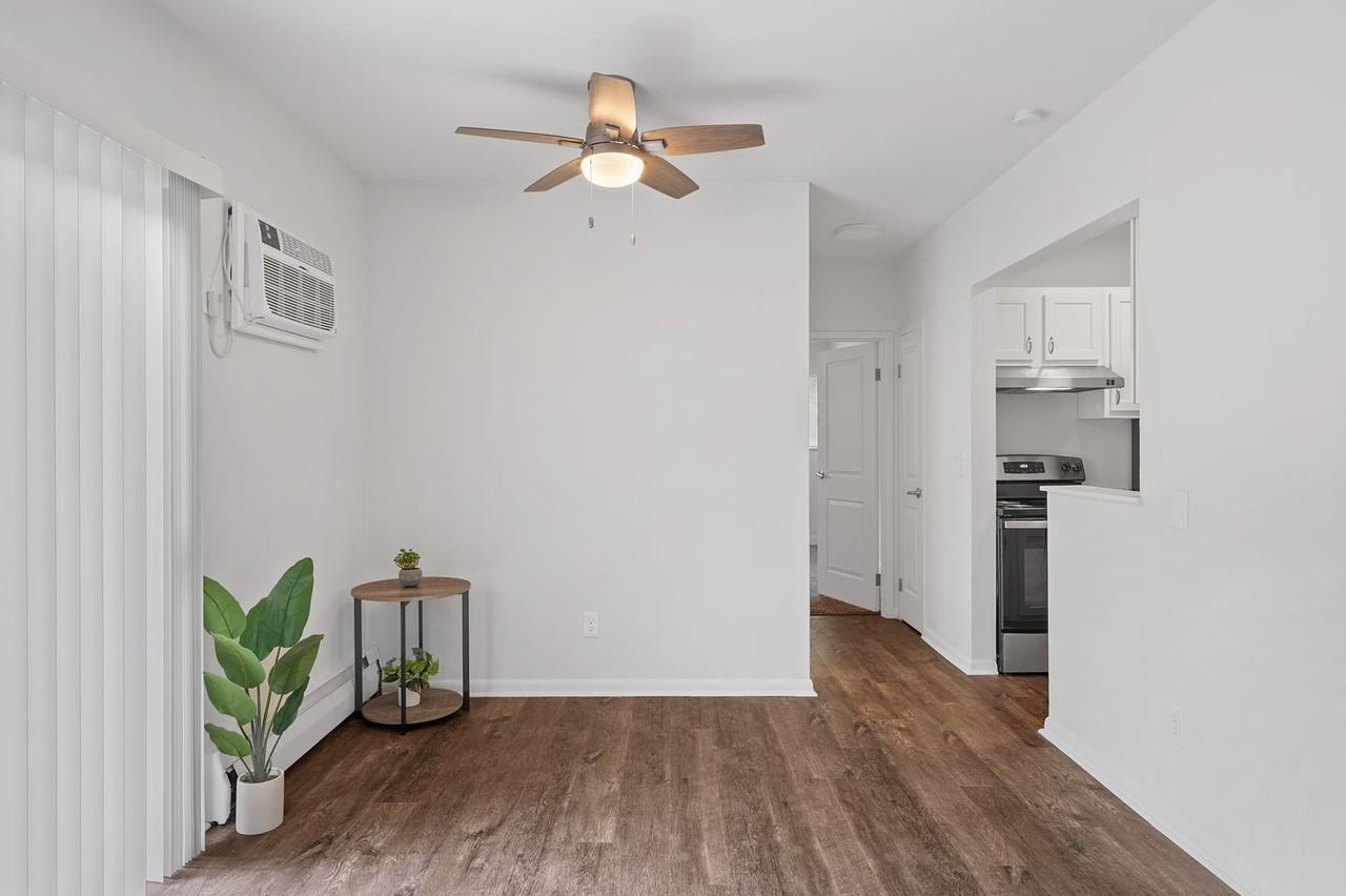 Wyoming Apartments - Photo 3 of 12