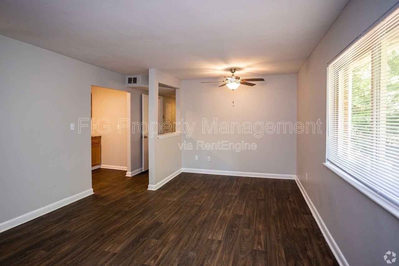 2627 Wimpole Ave - Photo 5 of 23