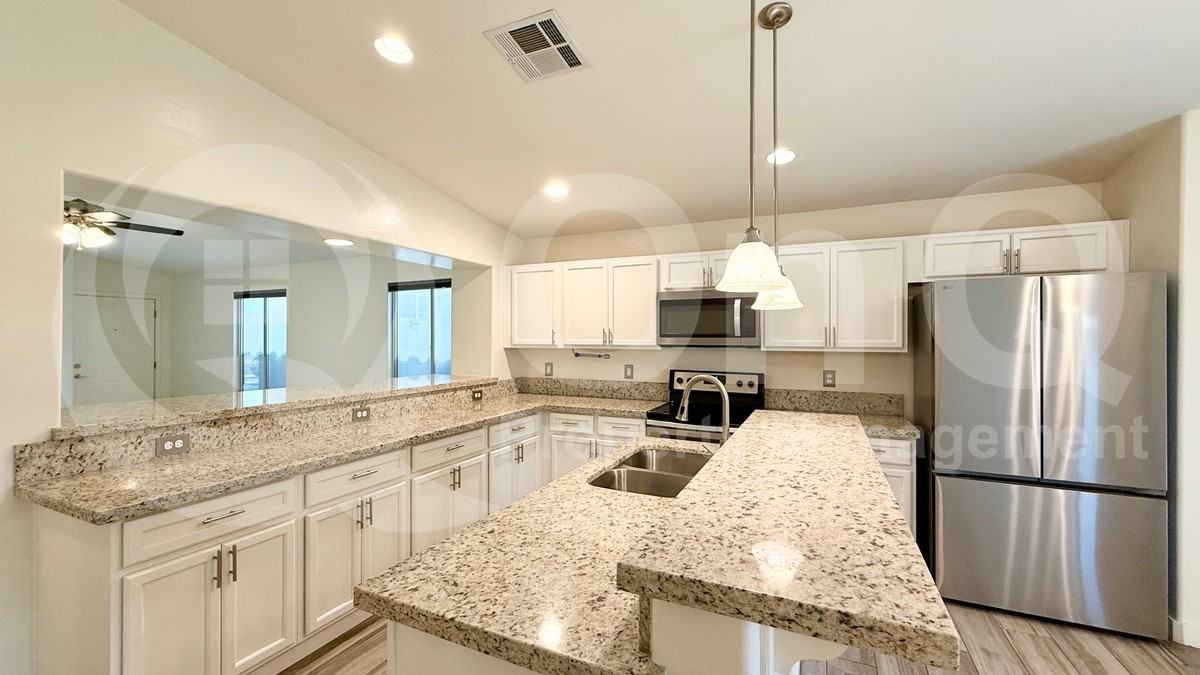 6516 S 38th Dr - Photo 6 of 21