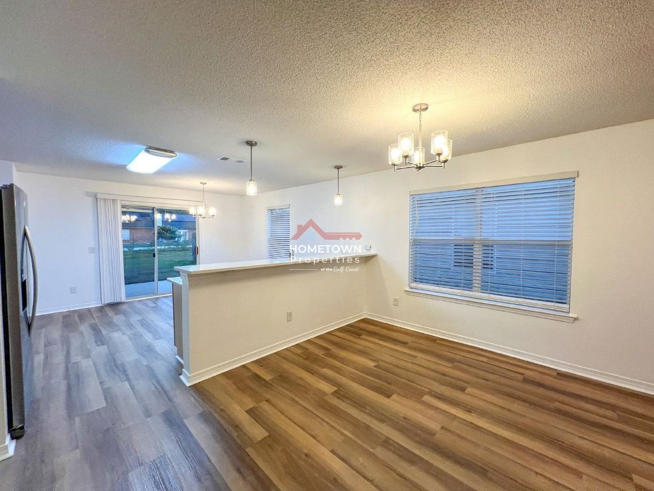 10548 Wilderness Ln - Photo 4 of 34