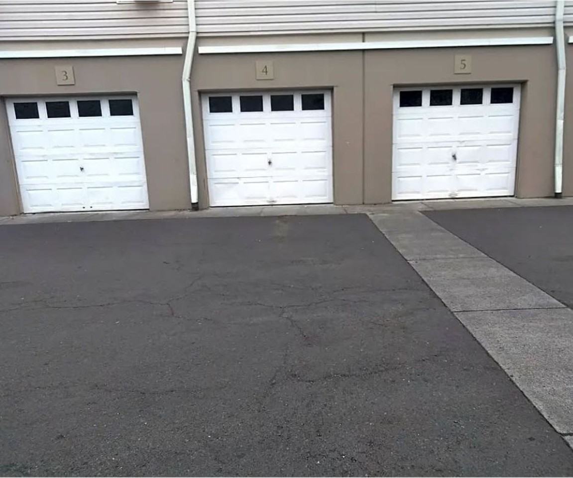 Cascade Crossing Apartments - Photo 4 of 5