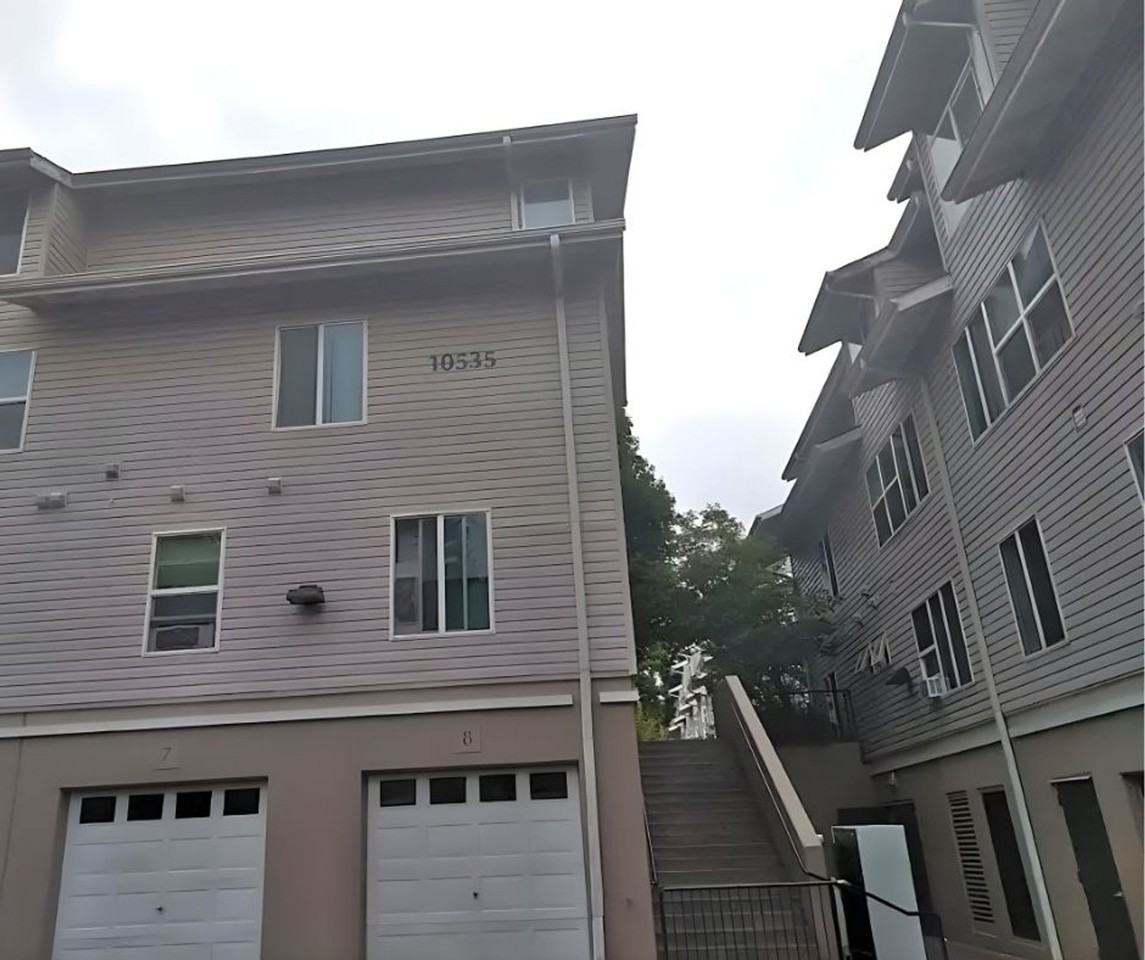 Cascade Crossing Apartments - Photo 5 of 5