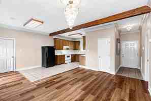 featured image of 550 S River Rd