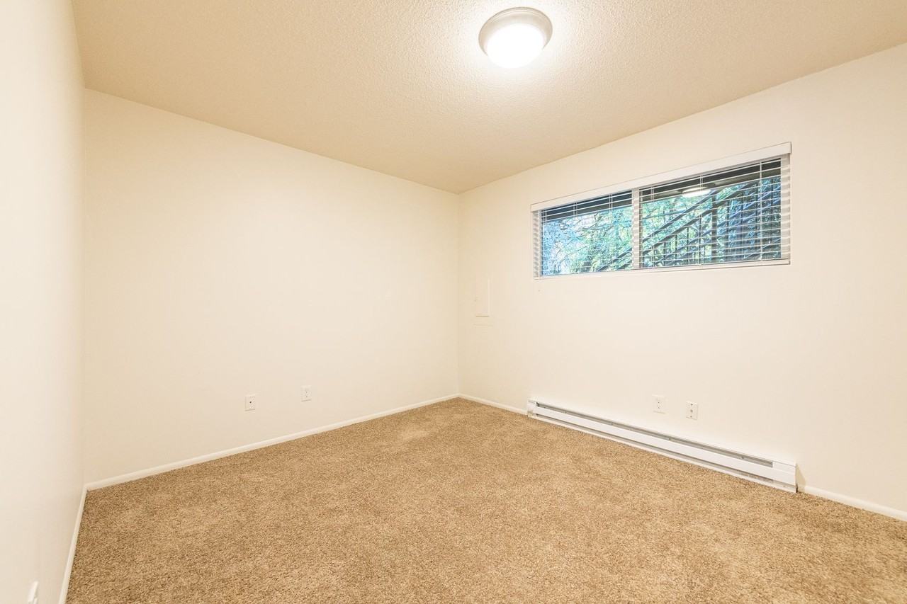 West Hills Terrace - Photo 4 of 43