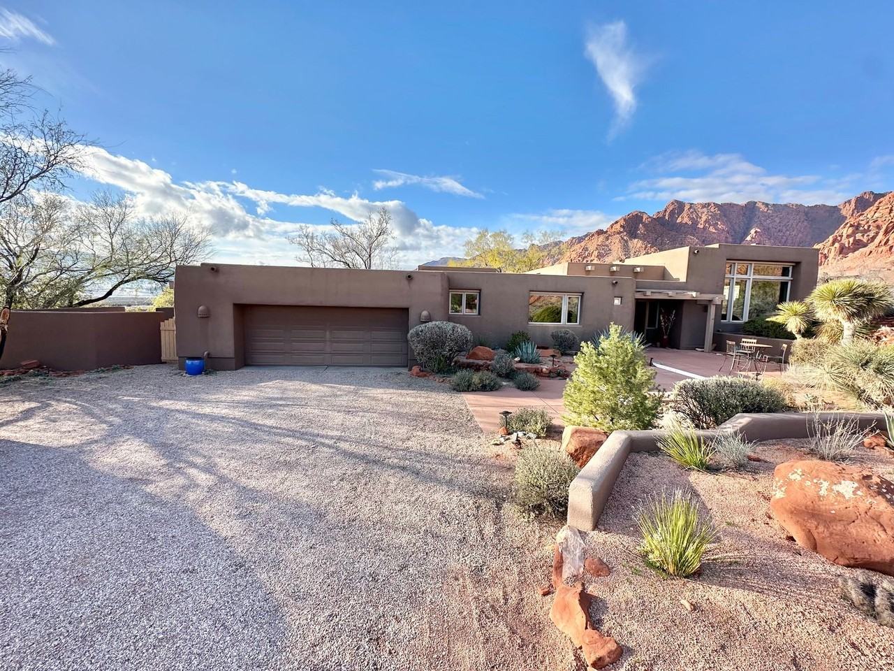 1877 N Cochise Way - Photo 2 of 38