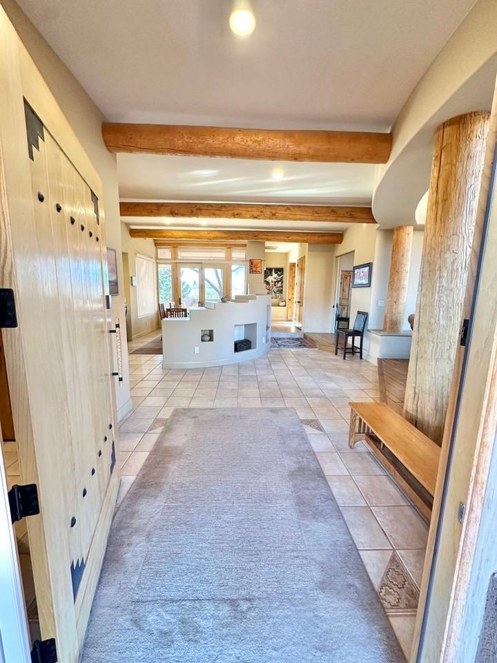 1877 N Cochise Way - Photo 4 of 38