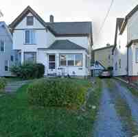 featured image of 208 Freeman Ave