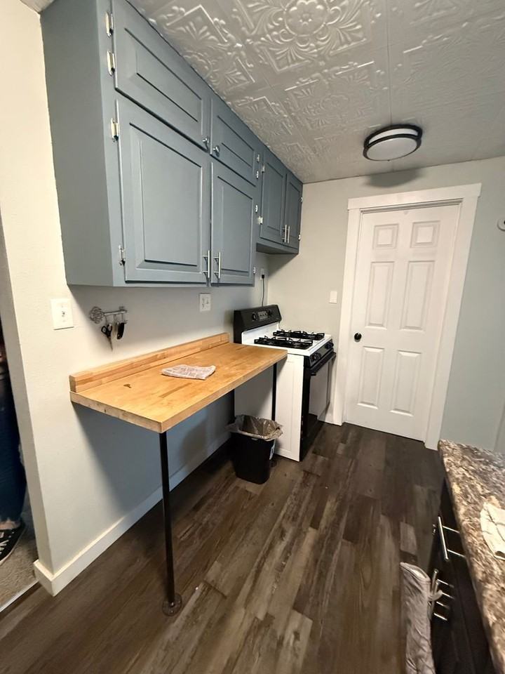 415 N Pennsylvania St - Photo 6 of 17