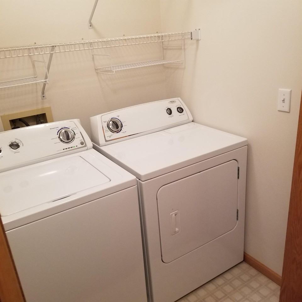 1005 7th Ave N #C - Photo 4 of 7