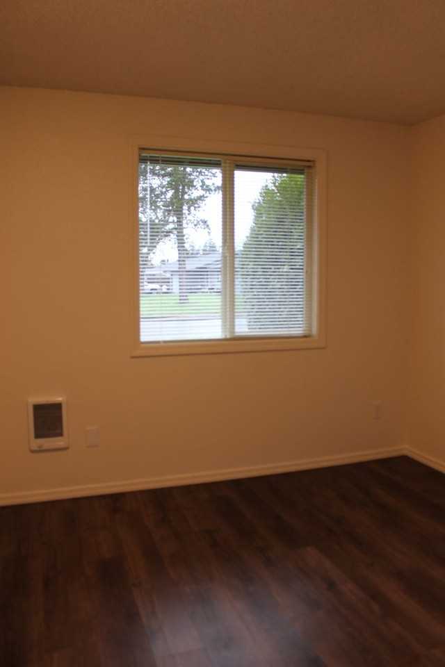 2027 Se Gerhard Dr - Photo 4 of 14