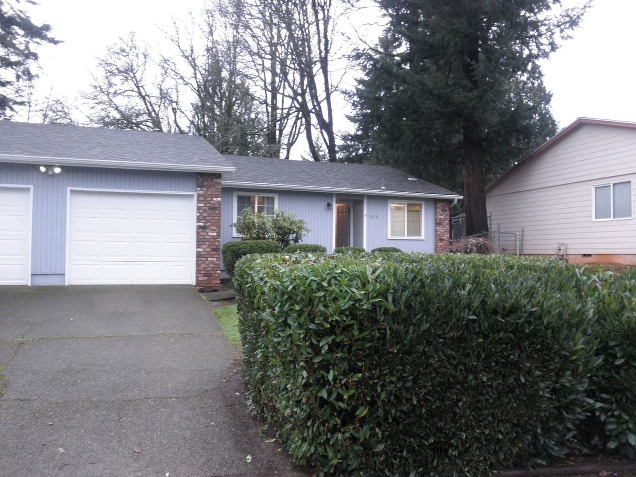 1575 Distinctive Ct S - Photo 4 of 31