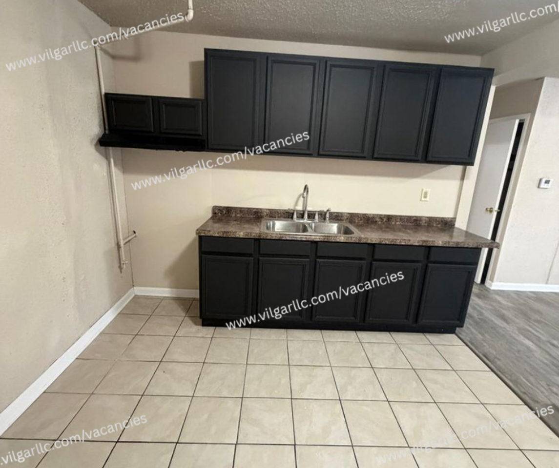 4233 W 22nd Ave - Photo 2 of 16