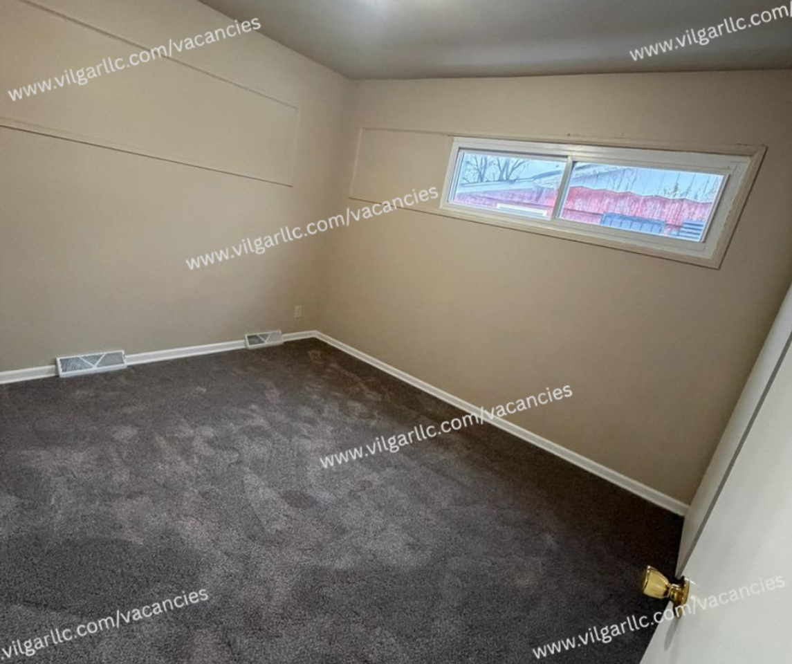 4233 W 22nd Ave - Photo 4 of 16