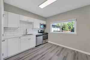 featured image of 732 Humboldt St