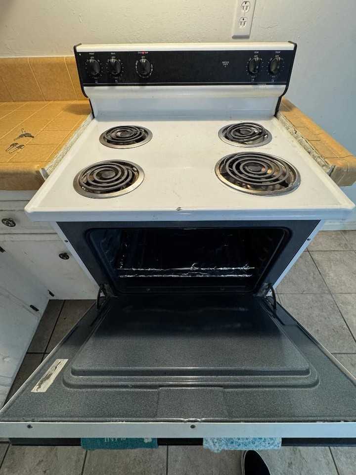 6100 Stine Rd #B - Photo 5 of 6