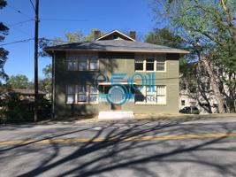 featured image of 1305 Kavanaugh Blvd #D