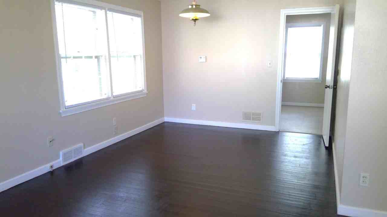 4435 Rosemary Ave - Photo 4 of 23