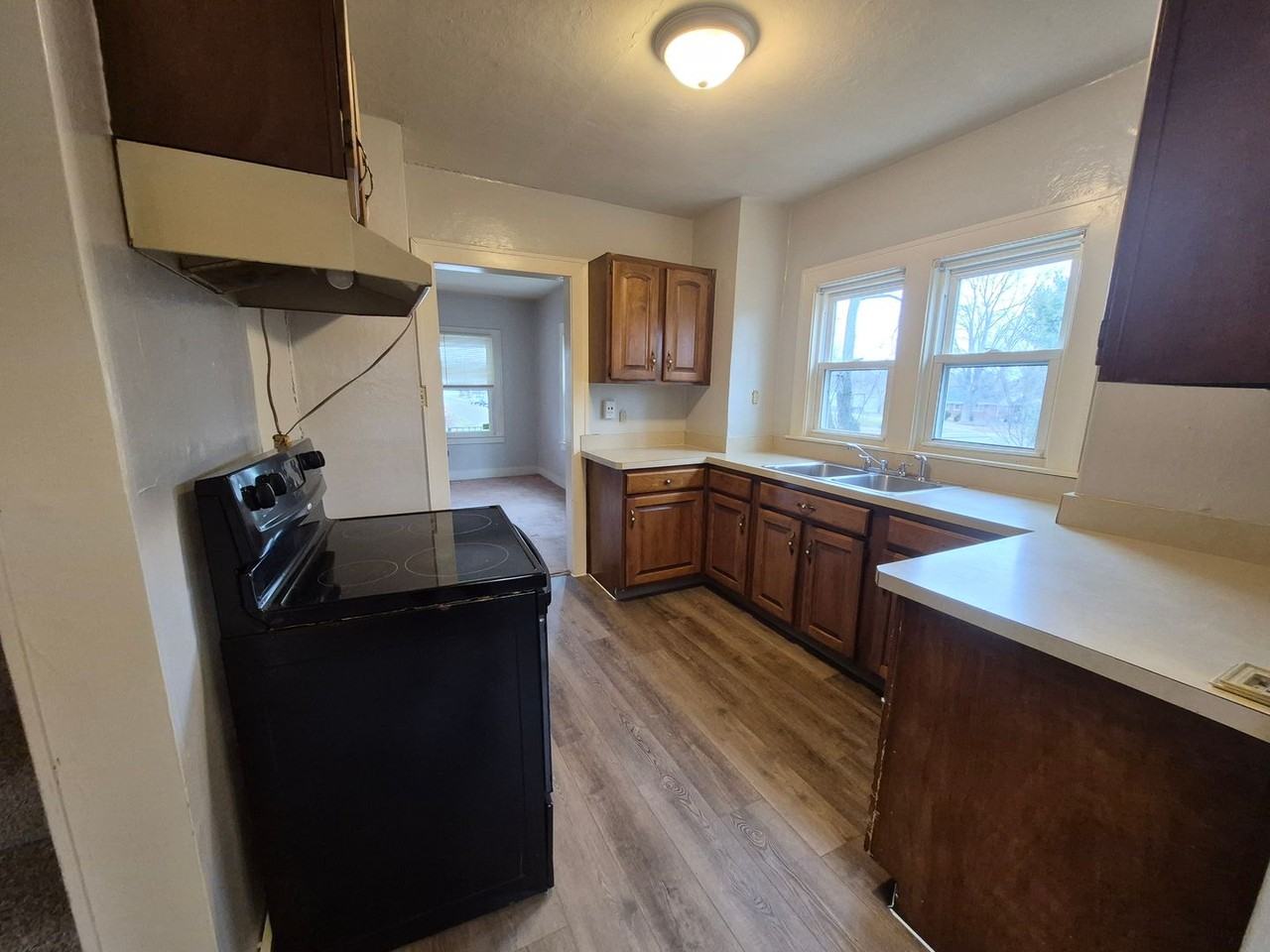 2000 Culver Ave - Photo 7 of 16