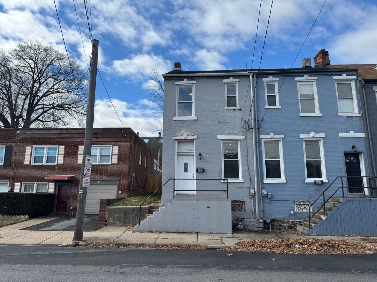 346 N Plum St - Photo 2 of 17