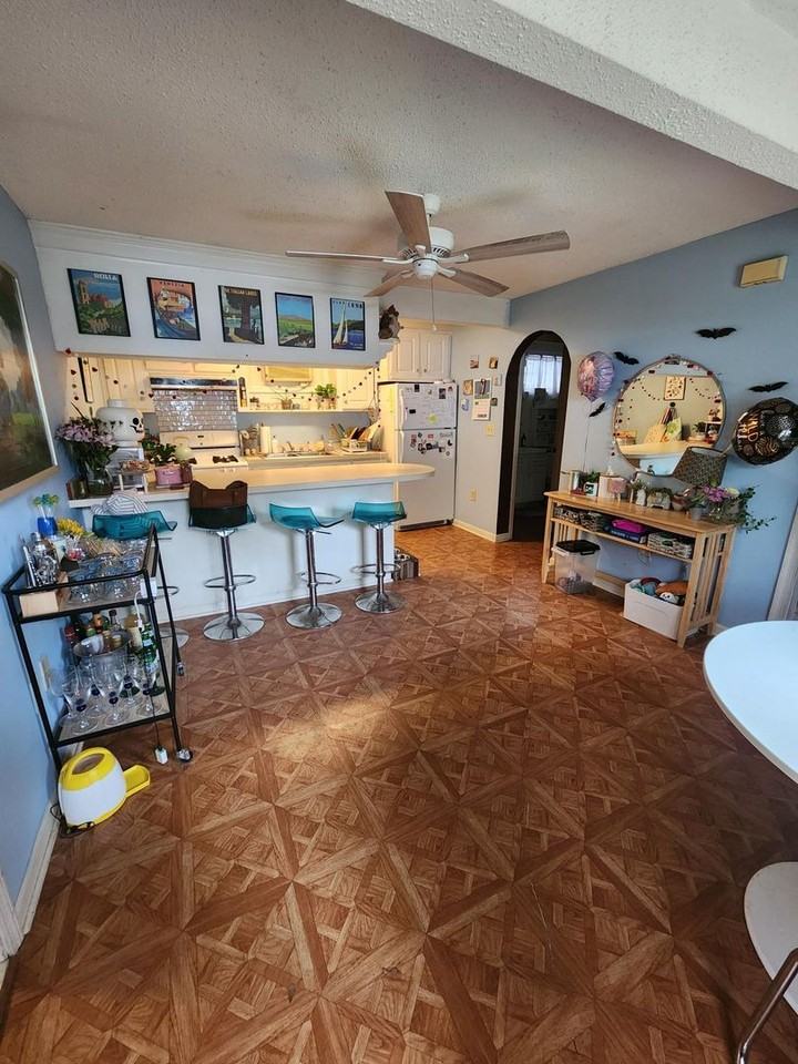 322S - Photo 6 of 11