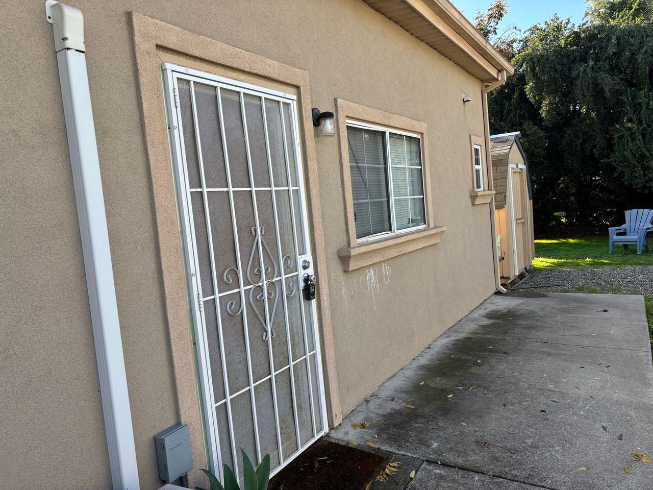 9620 Webb St - Photo 2 of 14