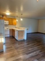 636 Browning Ave S - Photo 1 of 1