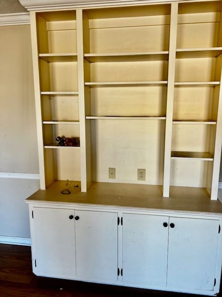 1819 Young Farm Rd - Photo 3 of 4