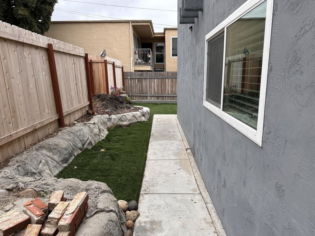 3828 Swift Ave - Photo 4 of 15