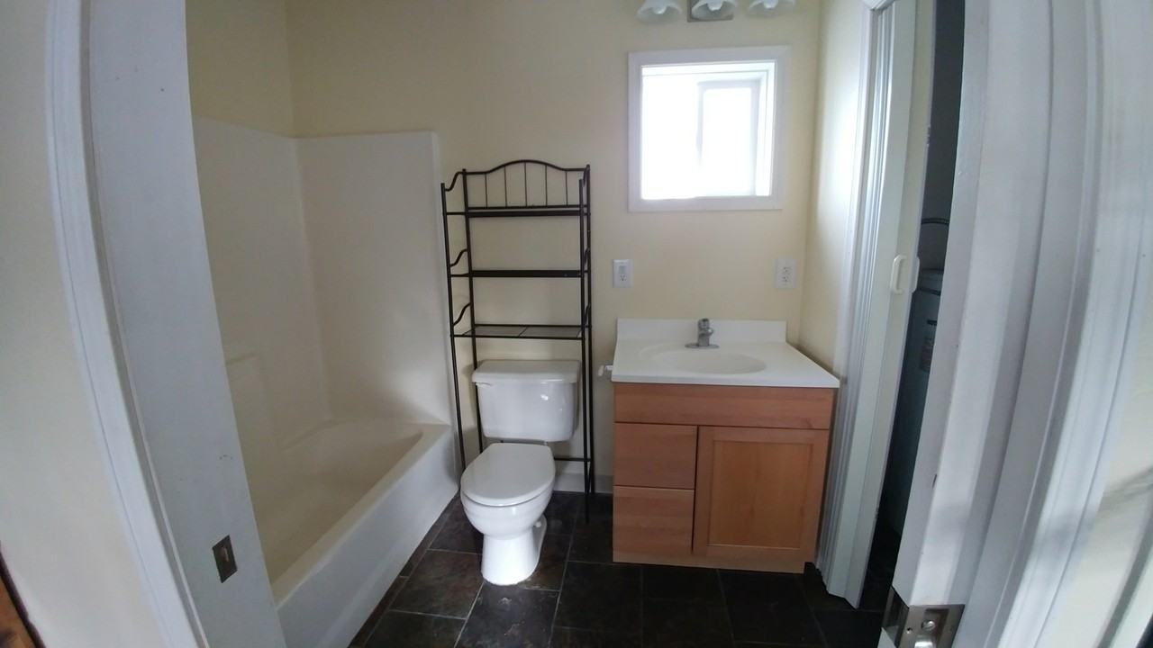 Holabird Ave - Photo 4 of 7