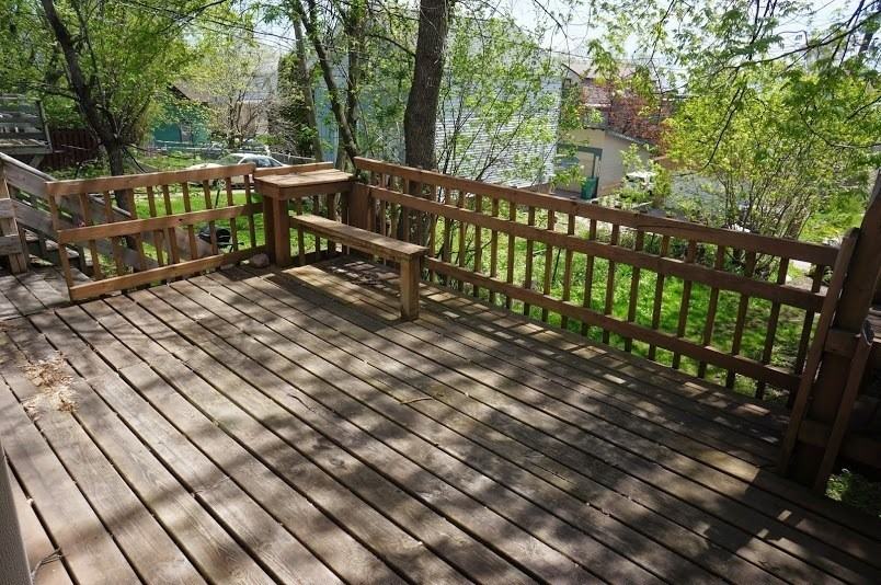 1016 E 6th St - Photo 2 of 18