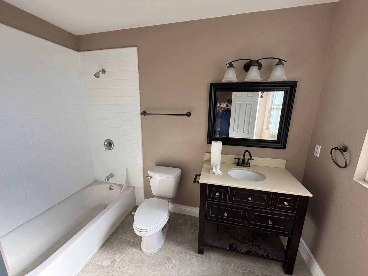 536 W Greenwood Ave - Photo 2 of 13