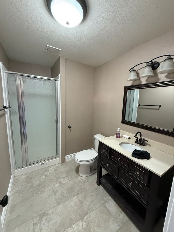 536 W Greenwood Ave - Photo 3 of 13