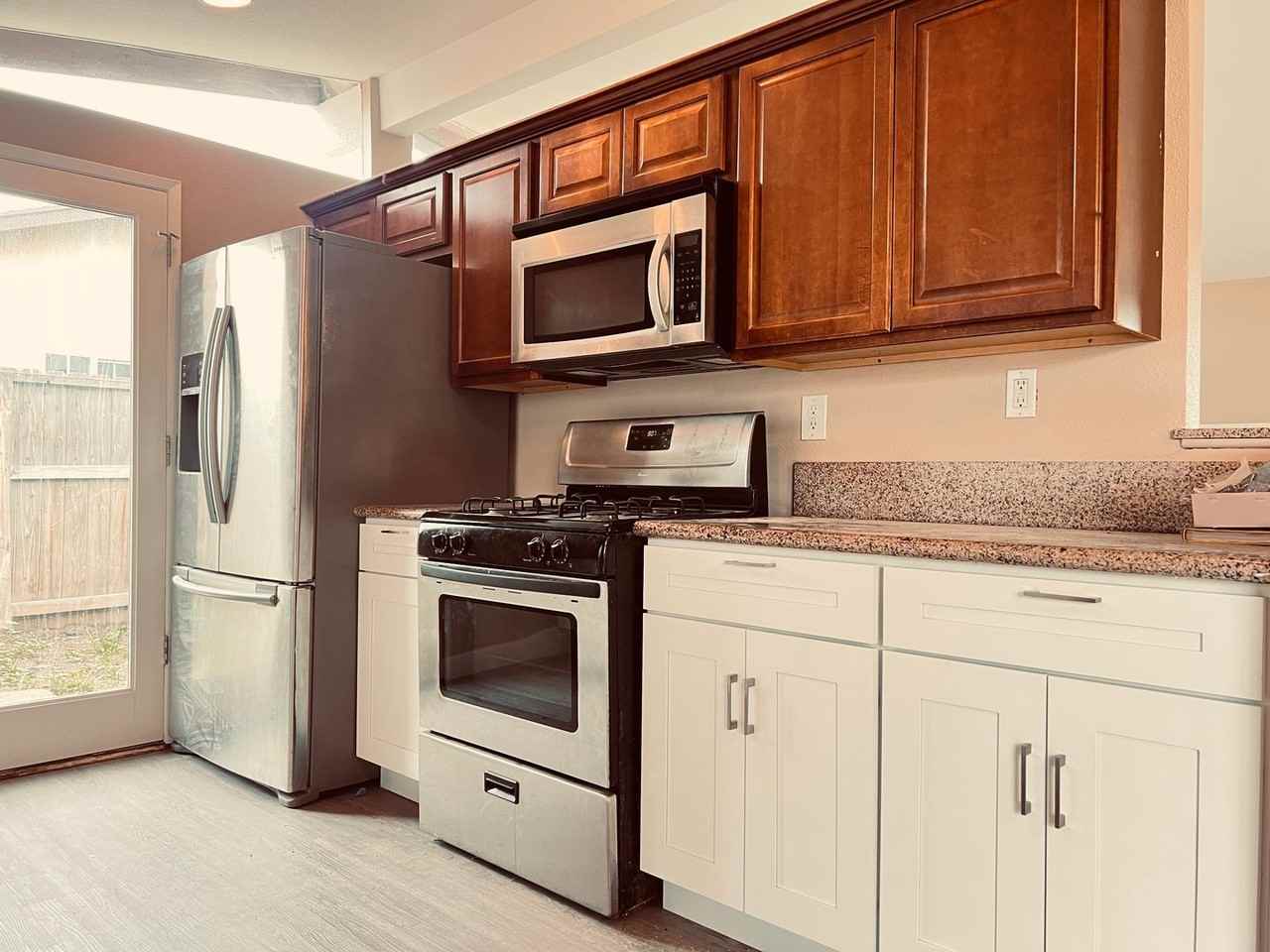 12946 Morene St - Photo 6 of 18