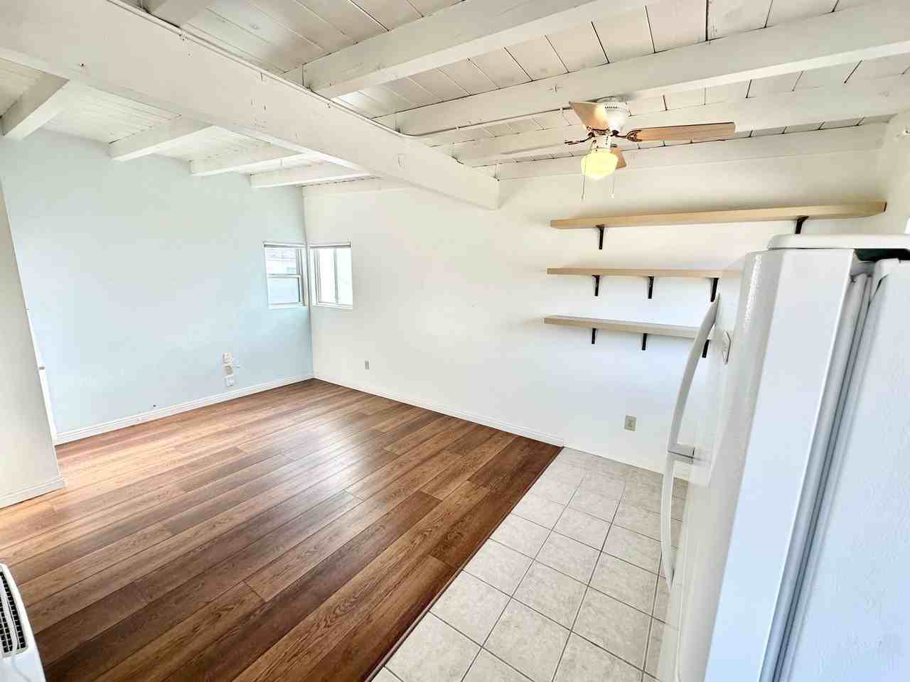 118 38th St Apt B - Photo 5 of 10