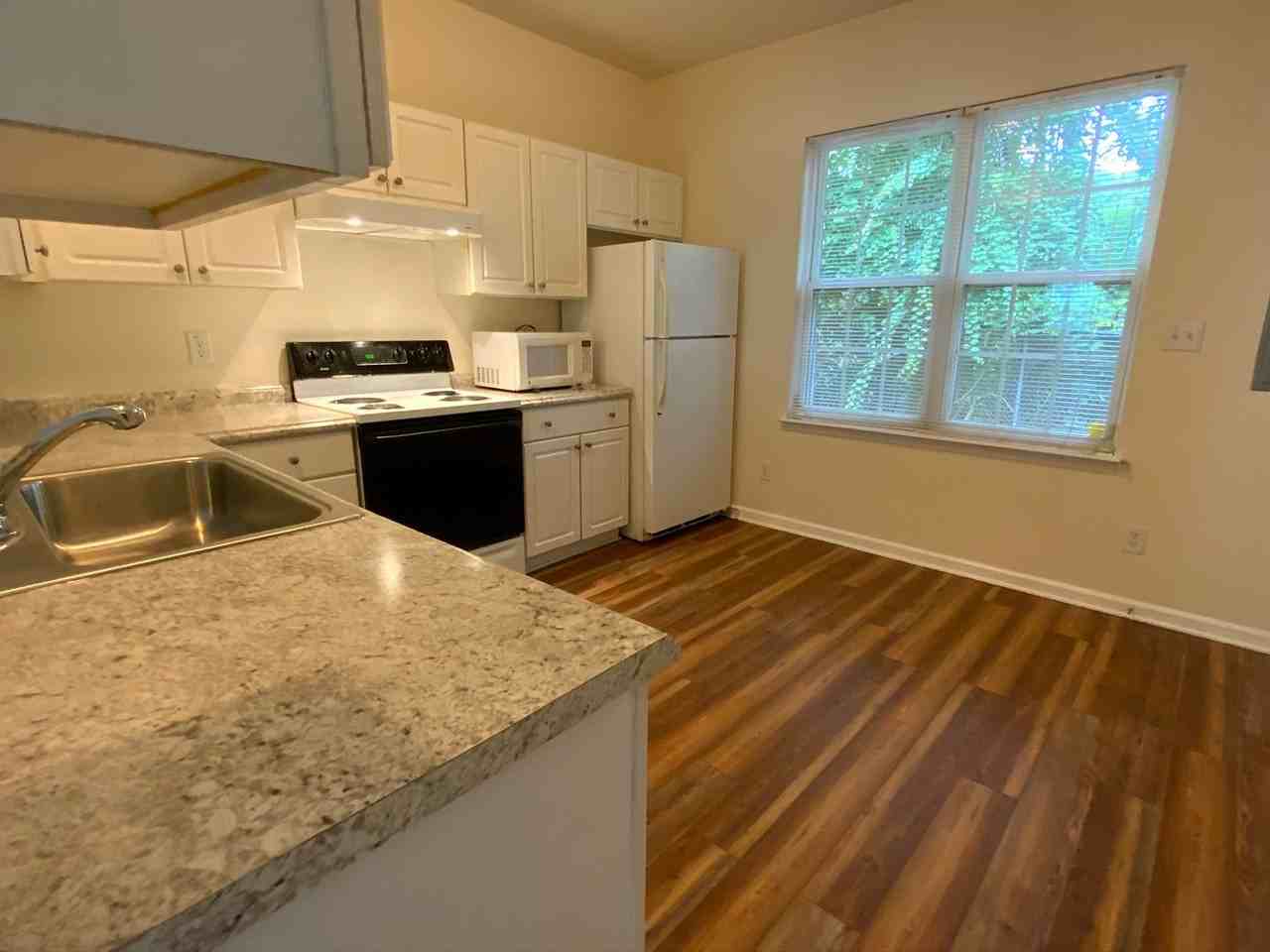 104 Blue Crest Ln - Photo 6 of 19