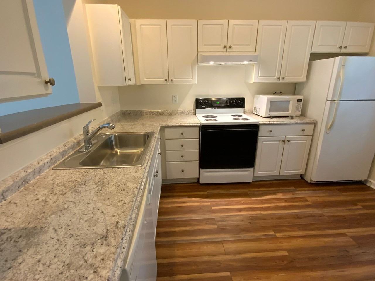 104 Blue Crest Ln - Photo 7 of 19