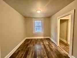 featured image of 571 Pershing Ave