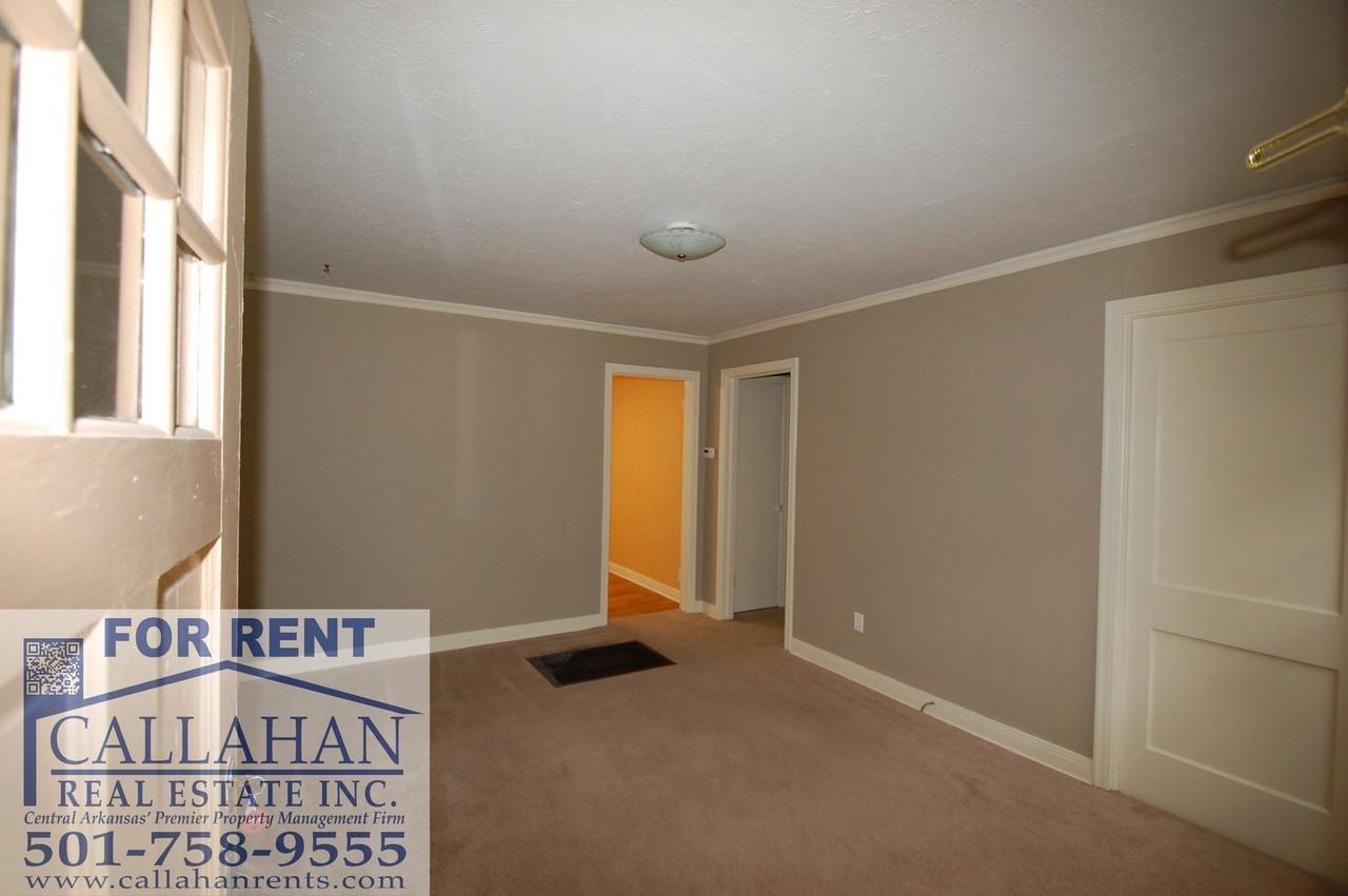 115 Delmar Ave - Photo 4 of 9